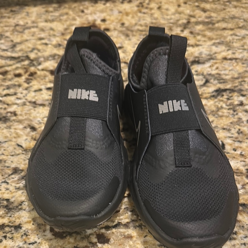 Nike Kids Black Slip-On Shoes(New)
